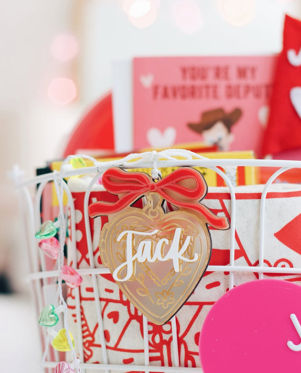 Locket Name Tag – Goldie Letter Co